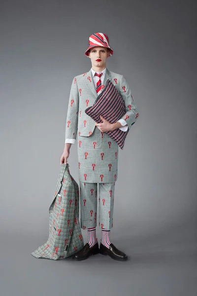 Look 15